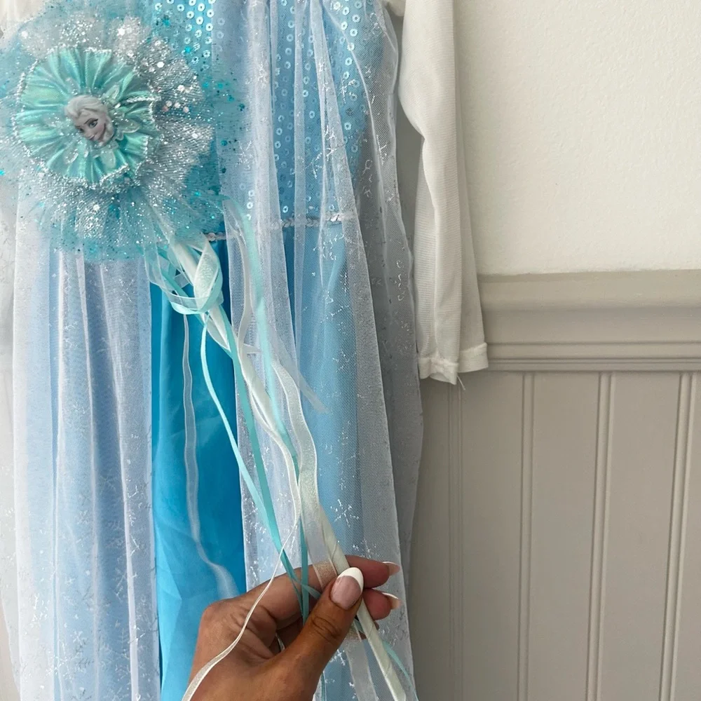 Princess Elsa Halloween Girls 5/6 Costume Frozen Dress with Wand